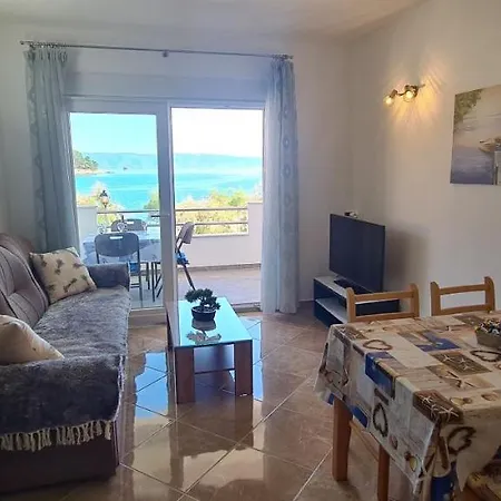 Apartment Sea View *
