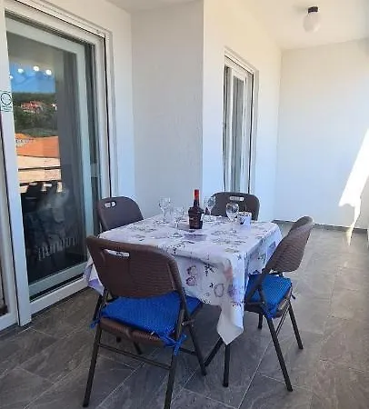 Apartment Sea View Jelsa (Hvar)
